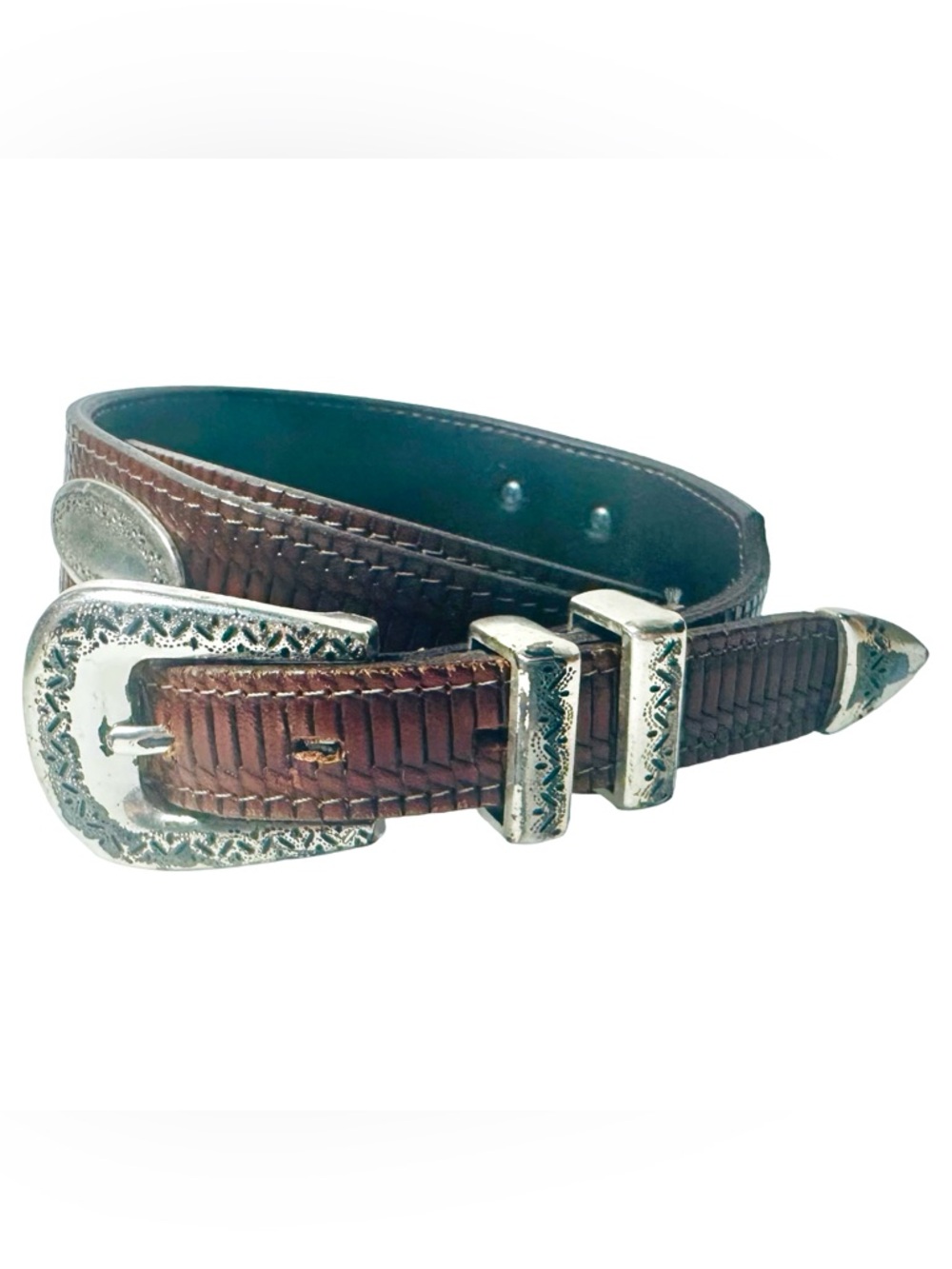 Danbury PGA Tour Concho Belt Brown Top Grain Leather Silver Color Metal 5612500